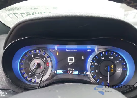 2018 Chrysler 300 300S z USA, uszkodzony, nr VIN 2C3CCABG3JH292166